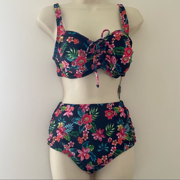 HELLO BIKINI PLUS SIZE FLORAL BATHING SUIT(RUNS VERY SMALL…MORE LIKE A LARGE) - Picture 1 of 16